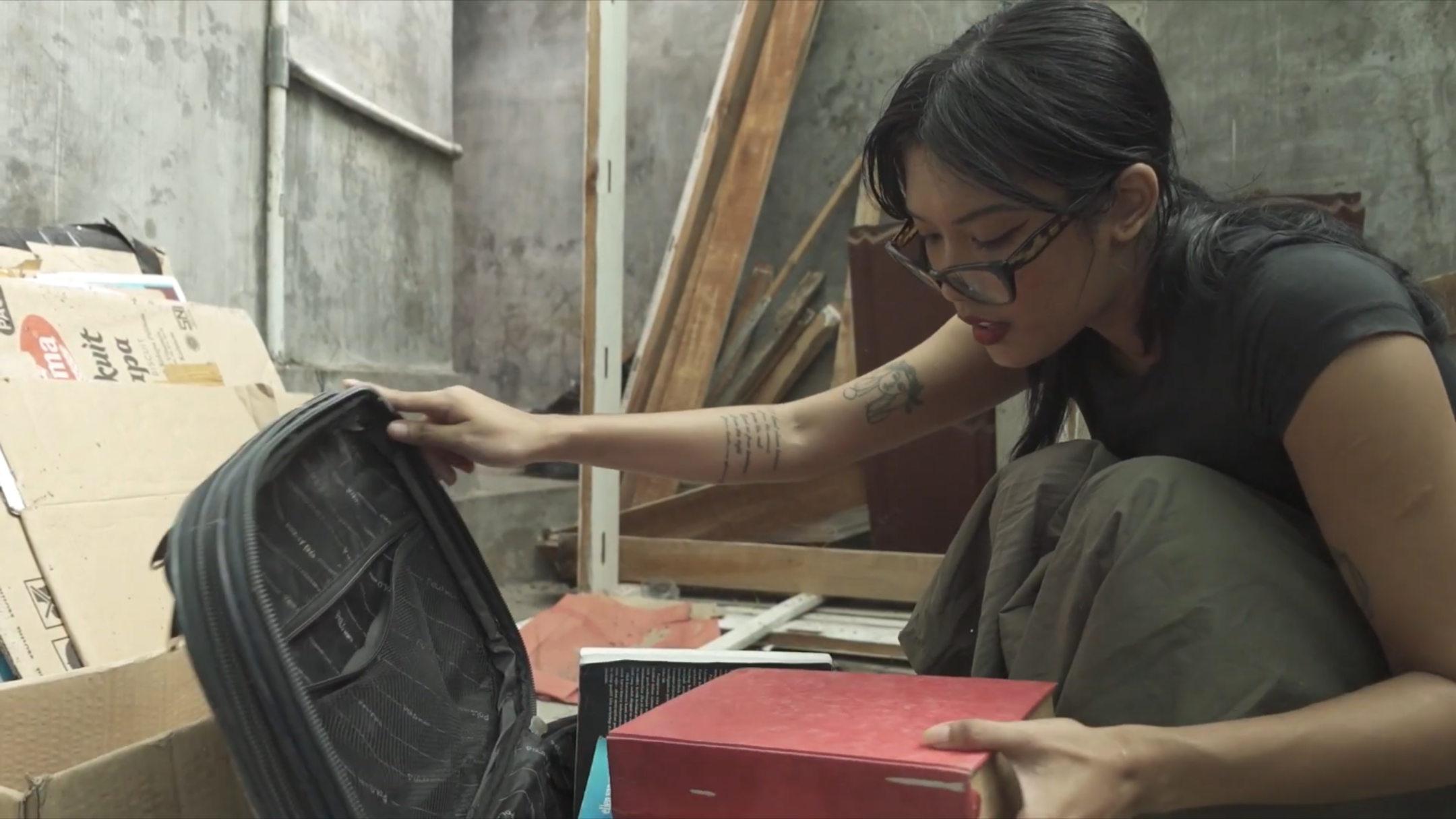 Revolusiana — documentary film still